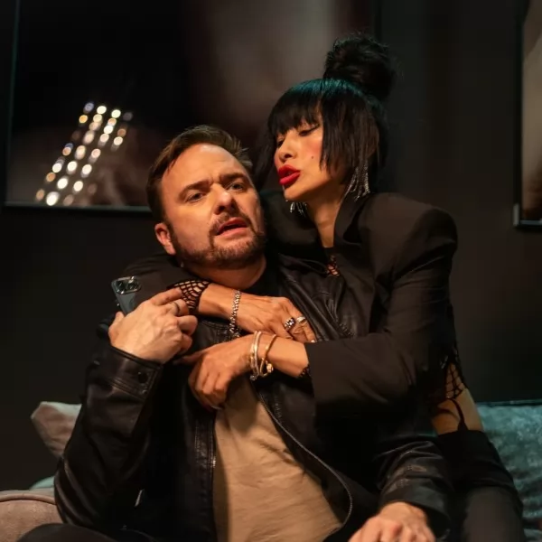 Bai Ling i Chris Moss