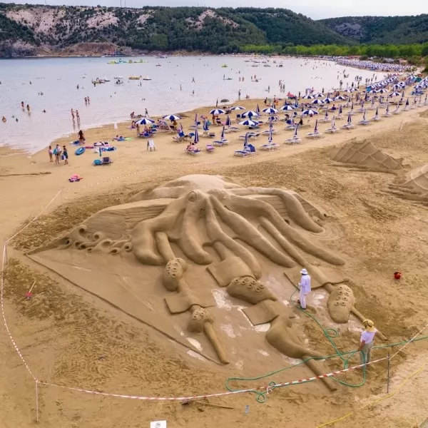 Festival skulptura u pijesku - Kraken