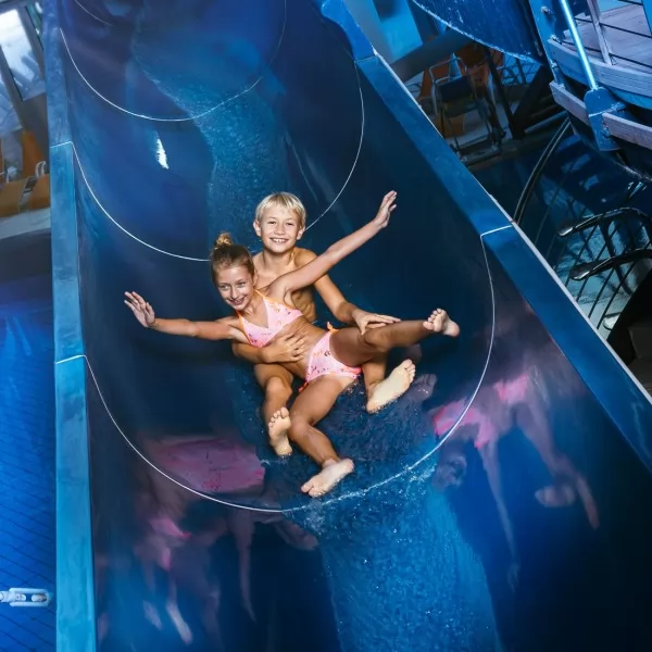 Alma Radoš / Lollipop PR