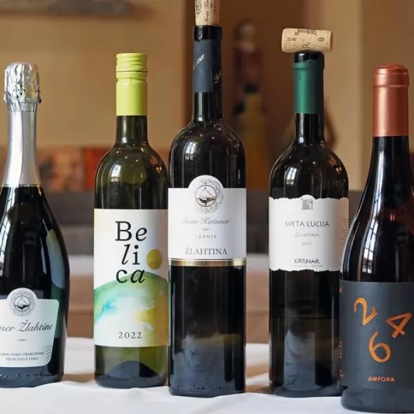 Vina restorana Kukuriku, Kastav