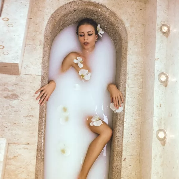 Elizabeta Penić / Lollipop PR