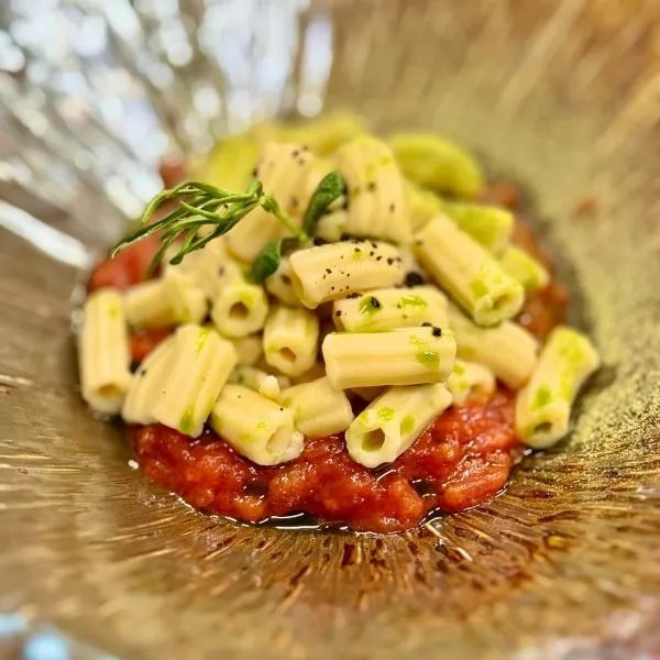 Domaća manistra na pome