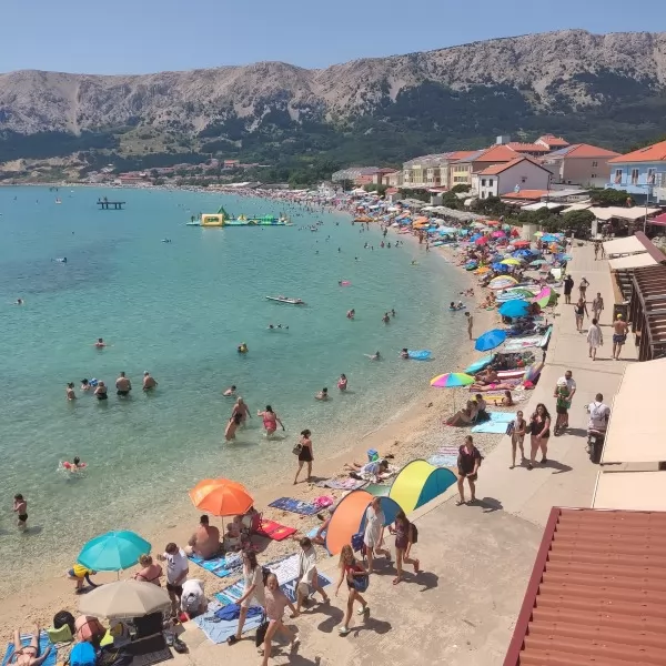 Vela plaža (Baška)