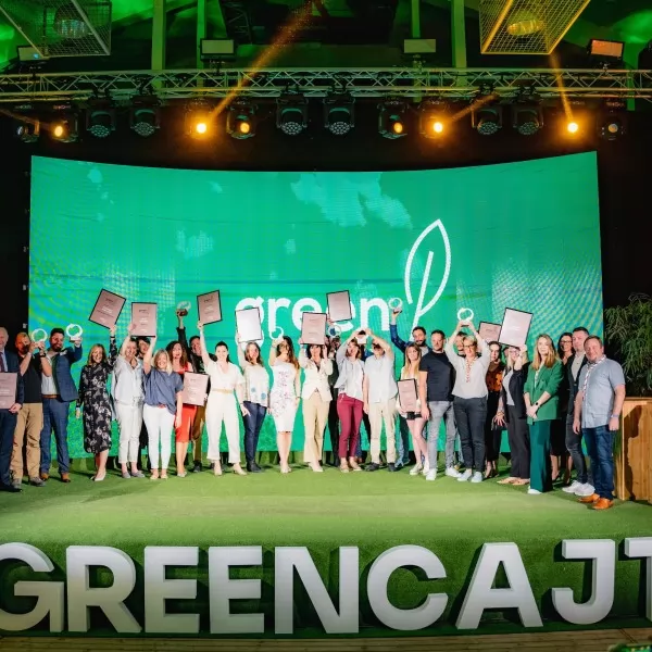 Antonija Roskam / Red agencija